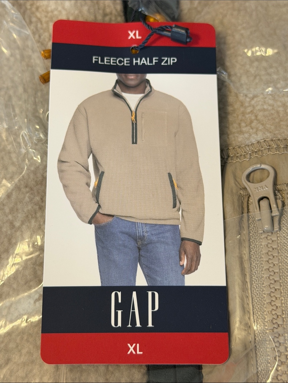 GAP Men’s Cream Fleece Half-Zip Pullover